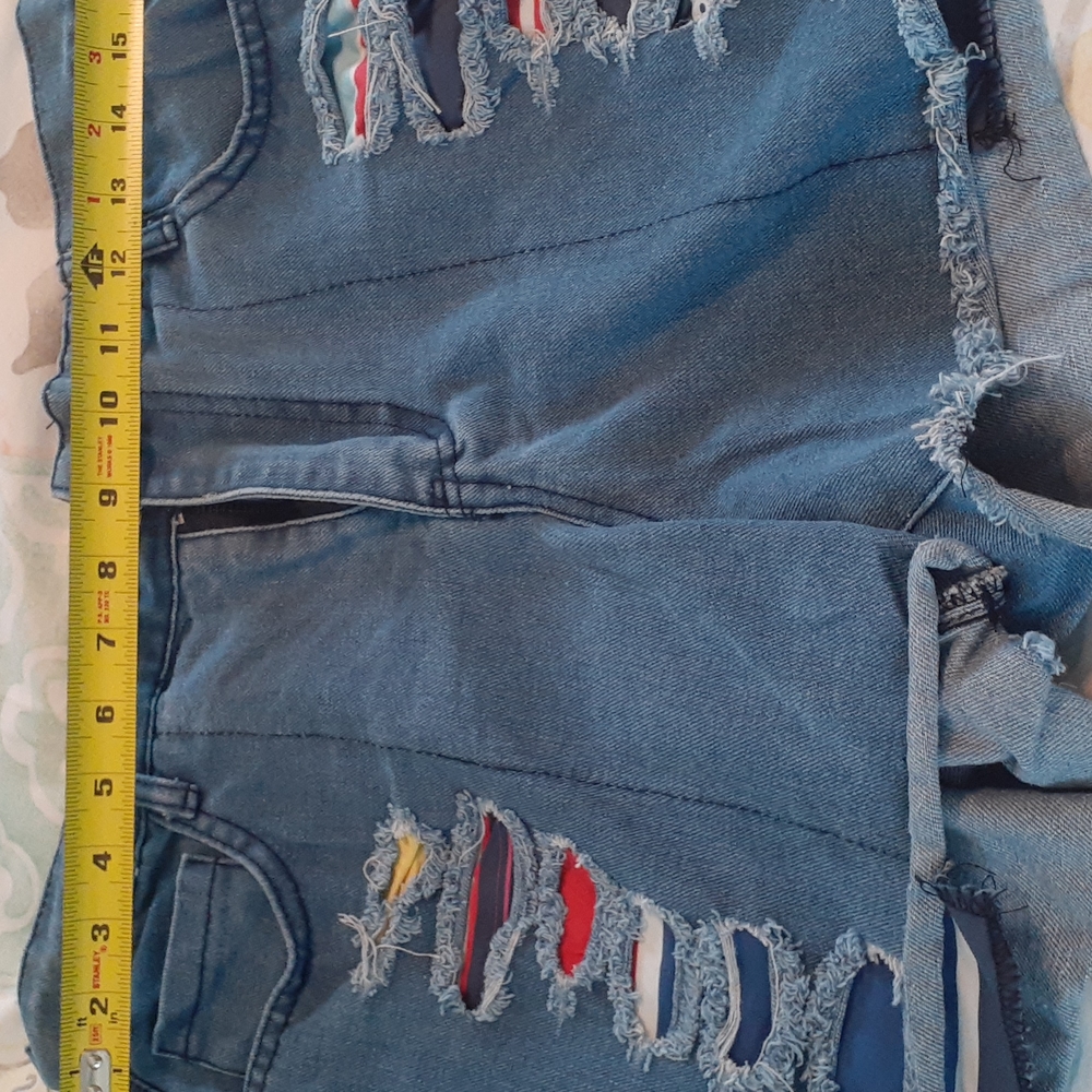 Miss Look colorful distressed jean shorts size large - Picture 6 of 7